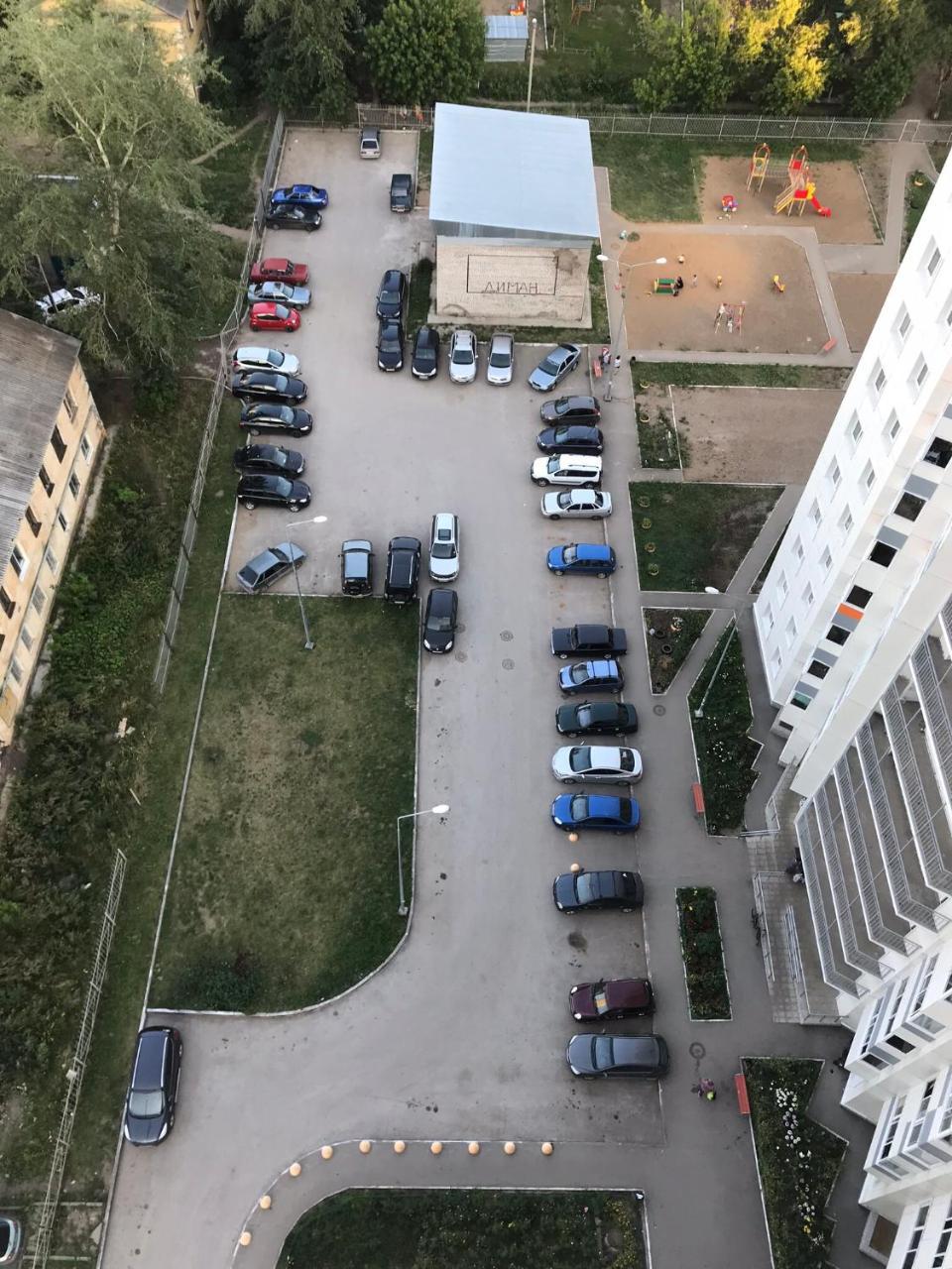Apartamenty Na Autozavodskoi 30 Perm' Extérieur photo